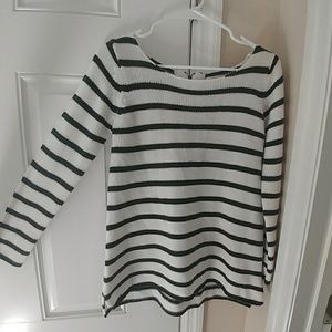 Zara Knit green and white sweater